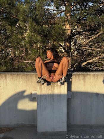 mjalti Leaked Nude OnlyFans (Photo 18)