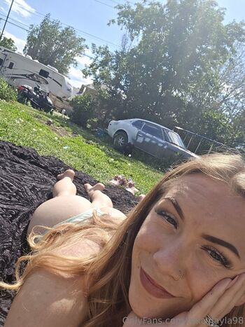 mkaylayla98 Leaked Nude OnlyFans (Photo 7)