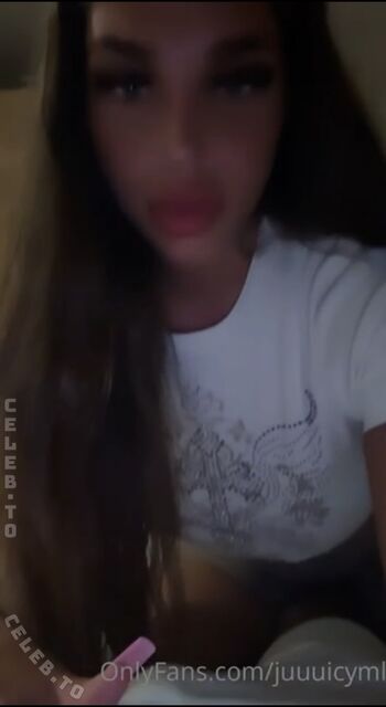 Mly.Offiziell Leaked Nude OnlyFans (Photo 1)