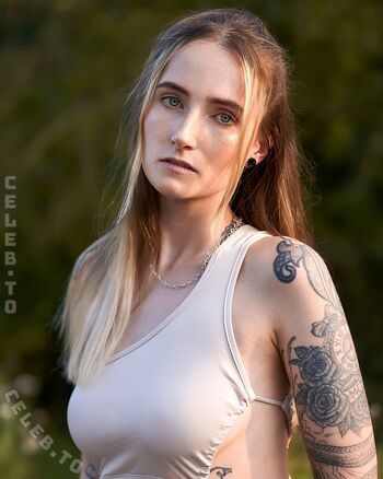 Model Lisa Marie