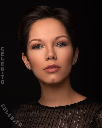 _modelpagemichelle_