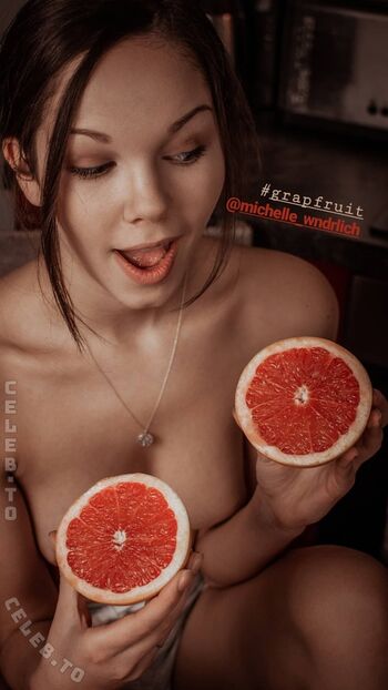 _modelpagemichelle_