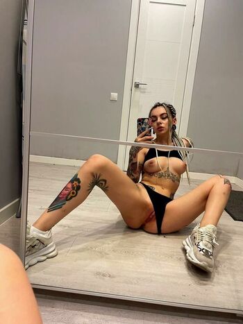 Moldova Nude Girl Leaked Nude OnlyFans (Photo 23)