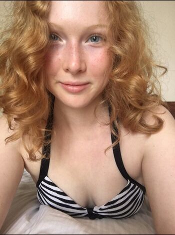 Molly Quinn Leaked Nude OnlyFans (Photo 70)