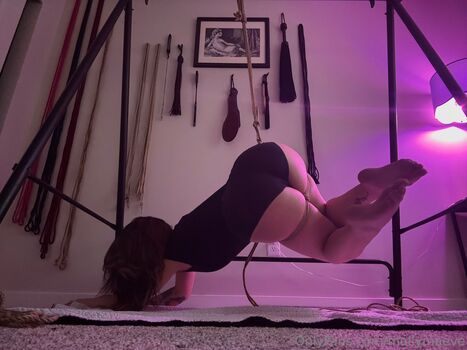 mollymaeve Leaked Nude OnlyFans (Photo 141)