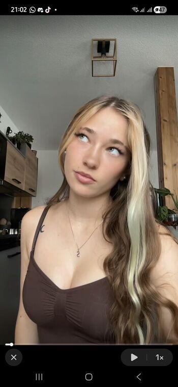 Mona Mona Leaked Nude OnlyFans (Photo 12)