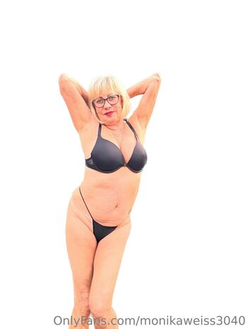 monikaweiss3040 Leaked Nude OnlyFans (Photo 1)