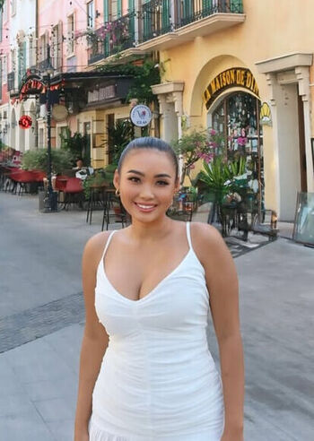 Mooi Van Darya Leaked Nude OnlyFans (Photo 3)