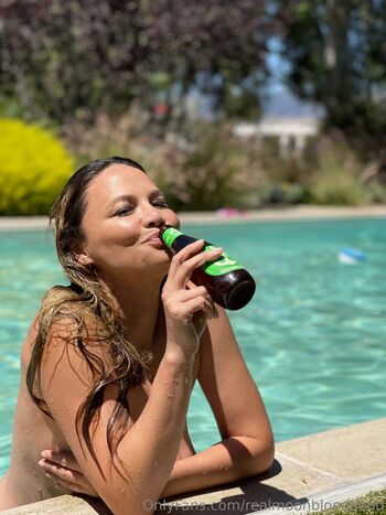 Moon Bloodgood