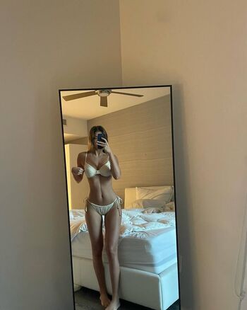 Morena Bradas Leaked Nude OnlyFans (Photo 26)
