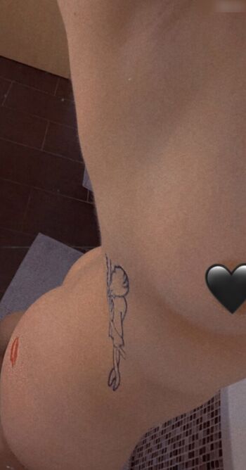 Mrs_r3d Leaked Nude OnlyFans (Photo 5)