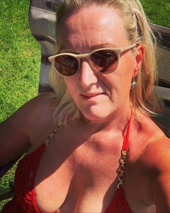 Mrs S Stockings Leaked Nude OnlyFans (Photo 134)