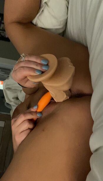 Mrsnaughty615 Leaked Nude OnlyFans (Photo 5)