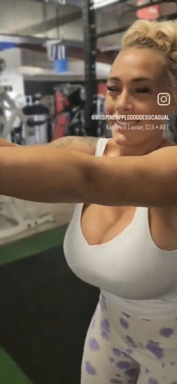 MrsPineappleGoddess