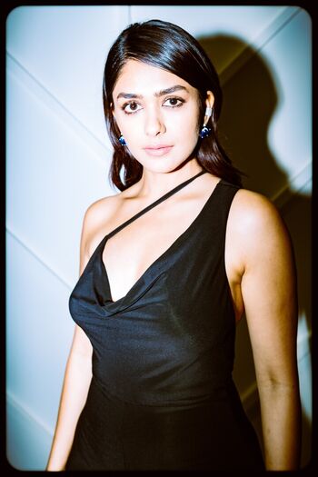 Mrunal Thakur