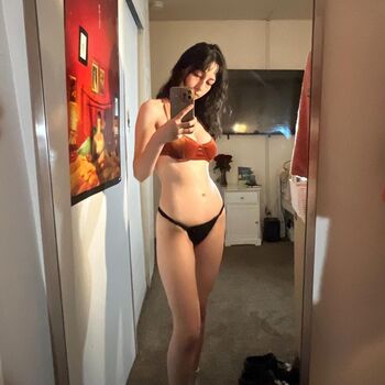 Muhlizza Leaked Nude OnlyFans (Photo 13)