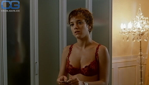 Muriel Baumeister Leaked Nude OnlyFans (Photo 4)
