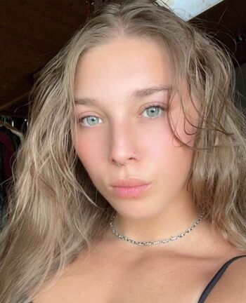Mx Ronja