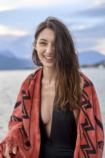Myriem Boukadida Leaked Nude OnlyFans (Photo 4)