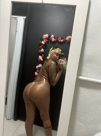Nabrisa Leaked Nude OnlyFans (Photo 16)