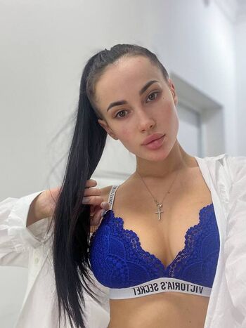 Nadi Va Leaked Nude OnlyFans (Photo 2)