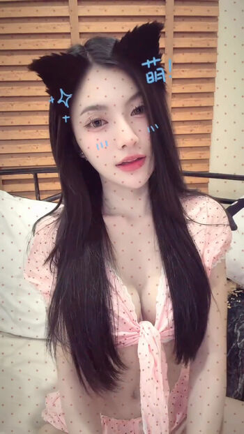 Nantaphak Khampitoon Leaked Nude OnlyFans (Photo 1)