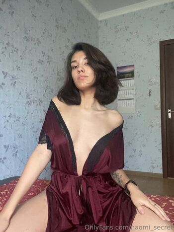 naomi_secret
