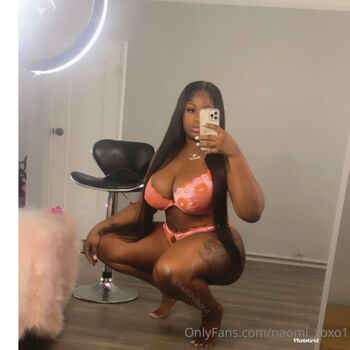 naomi_xoxo1