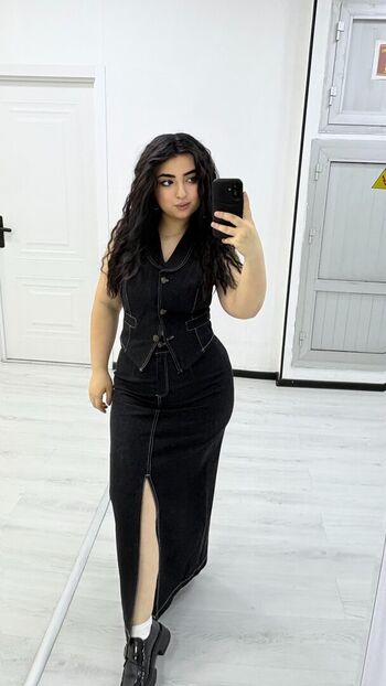 Nargiz Leaked Nude OnlyFans (Photo 9)