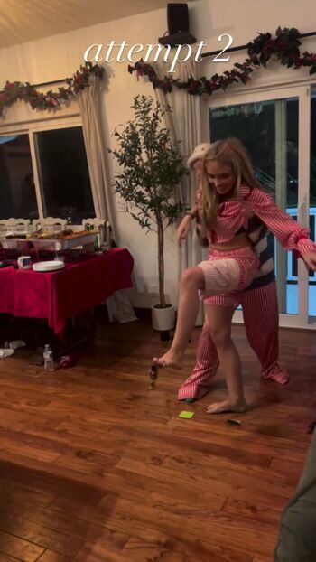 Natalie Alyn Lind