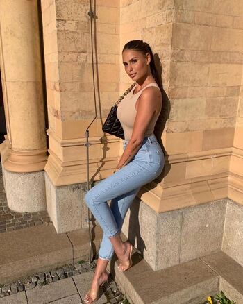 Natasha Nesci Leaked Nude OnlyFans (Photo 45)