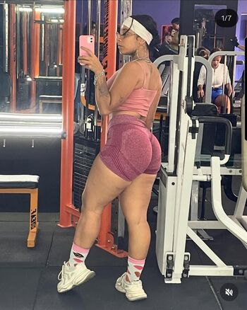 Natashabooty