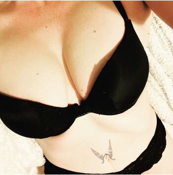 Naughty Anastasia Leaked Nude OnlyFans (Photo 7)