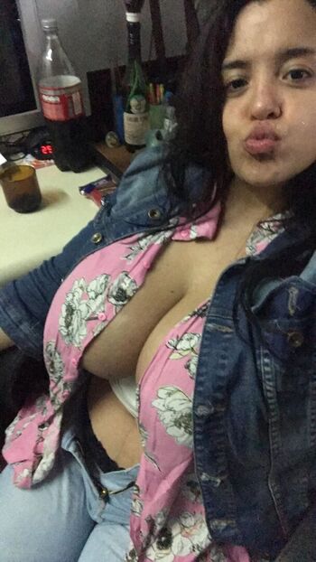 Naza Aducci Leaked Nude OnlyFans (Photo 3)