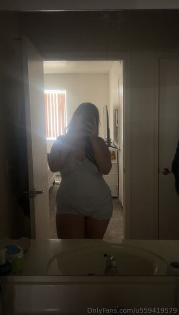 Naztynelly Leaked Nude OnlyFans (Photo 23)