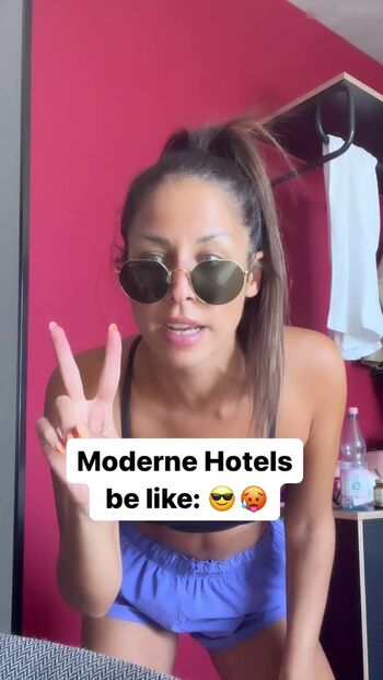 Negah Amiri Leaked Nude OnlyFans (Photo 58)