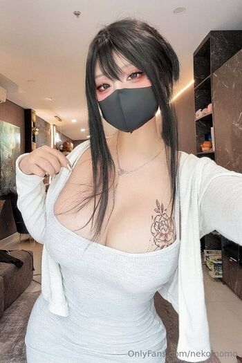 nekomomo