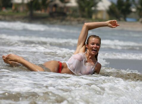 Nell McAndrew