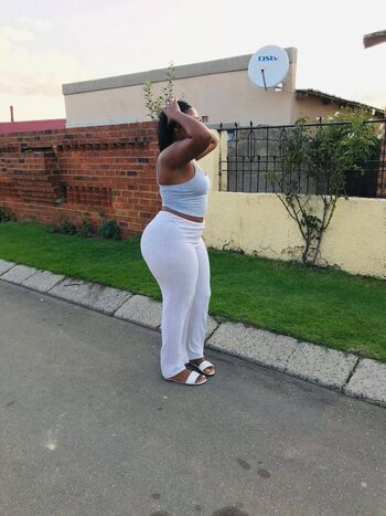 Nelly.mokgotsi Leaked Nude OnlyFans (Photo 2)