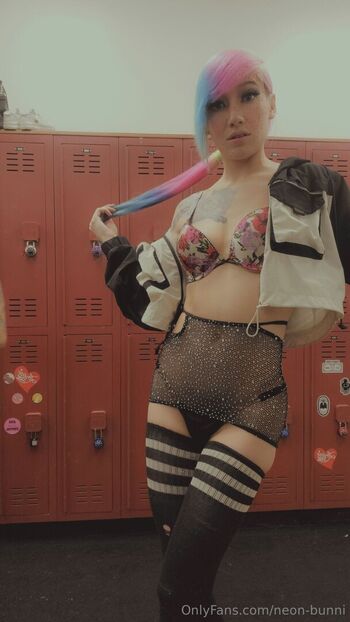 neon-bunni Leaked Nude OnlyFans (Photo 24)