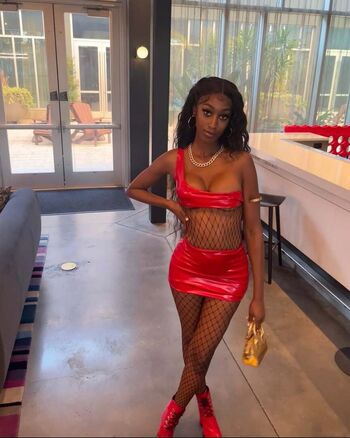 Nia Bia