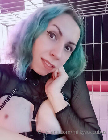 nia_fox