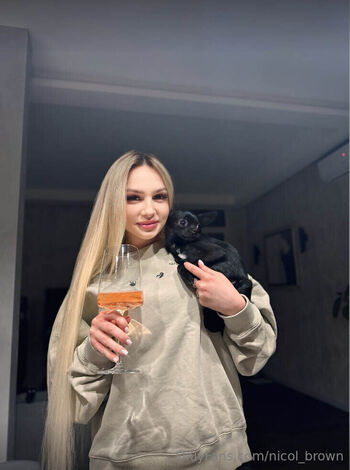 nicol_brown