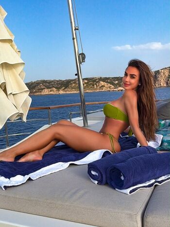 Nicole Bahls Leaked Nude OnlyFans (Photo 70)