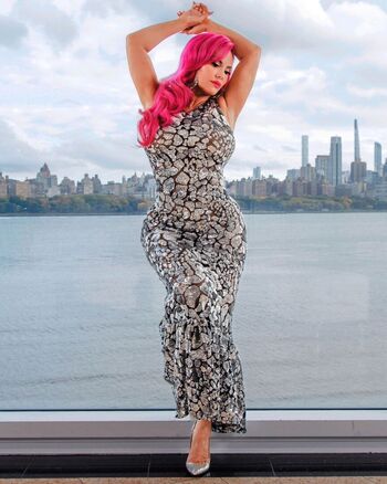 Nicole Coco Austin