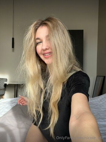 nicole_gfe
