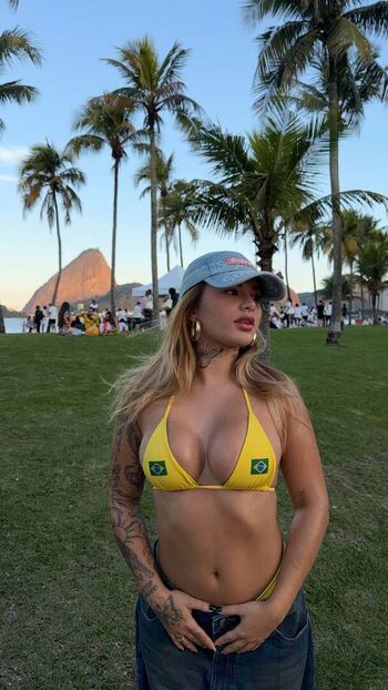 Nicole Reis Leaked Nude OnlyFans (Photo 11)