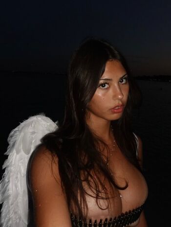 nicole.suhh Leaked Nude OnlyFans (Photo 2)