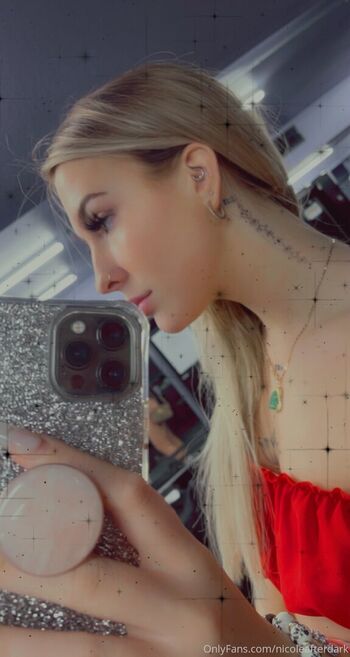 nicoleafterdark