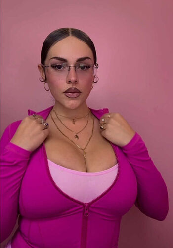 nicolejinsui